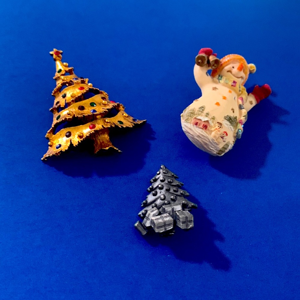 Christmas brooches  set of 3
